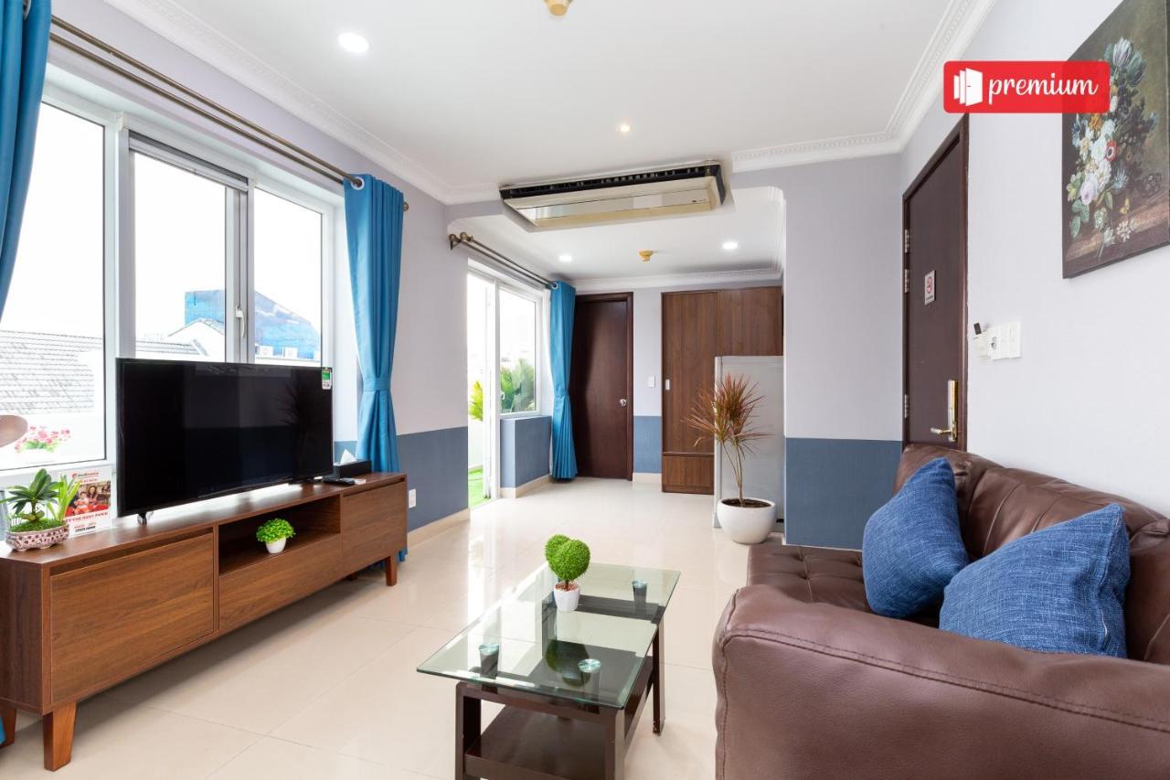 Reddoorz Ura Hotel Hung Phuoc 4 Ho Chi Minh City Exterior photo